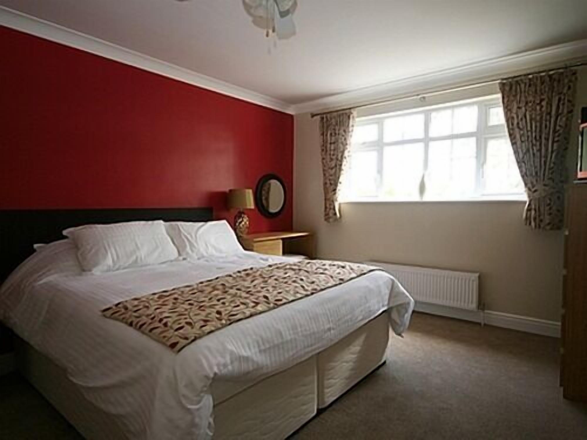 Dunmow Guest House Great Dunmow Eksteriør bilde